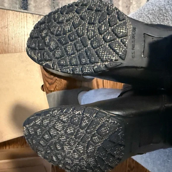 Born Black Heeled Boots - Picture 7 of 9